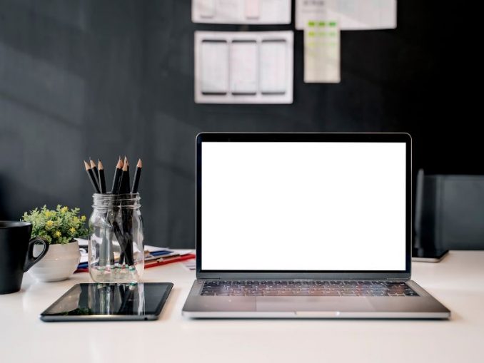 5 Must-Have Schreibtischzubehöre für maximale Produktivität